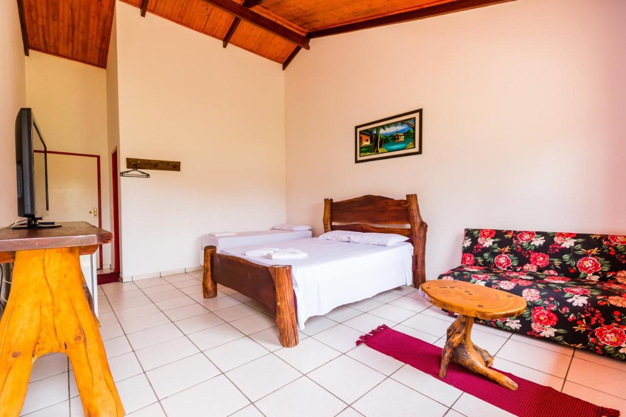 Hotel Fazenda Serra Da Irara Corumbá de Goiás Buitenkant foto